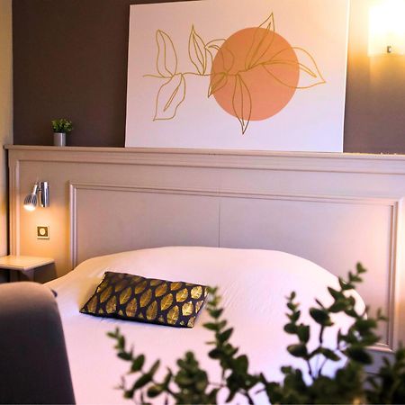 Studios & Appartements Confortables Au Centre De Bourbourg - Gare A Proximite Eksteriør bilde