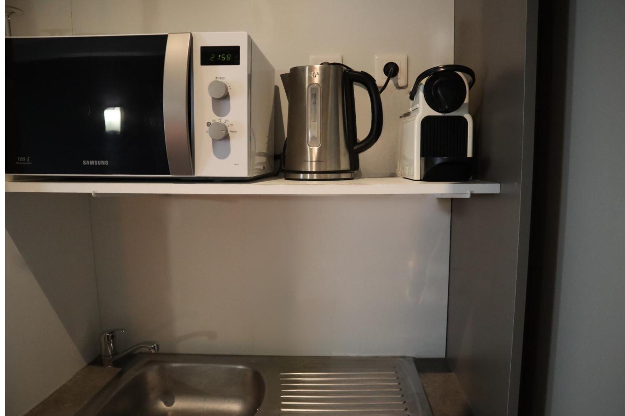 Studios & Appartements Confortables Au Centre De Bourbourg - Gare A Proximite Rom bilde
