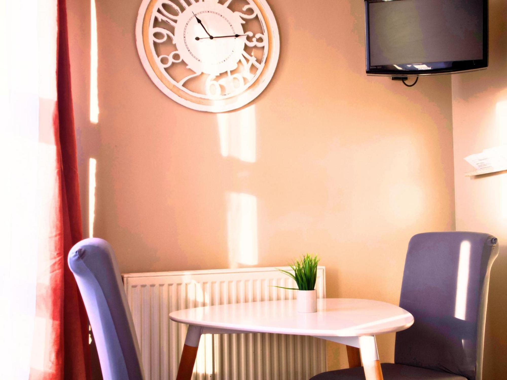Studios & Appartements Confortables Au Centre De Bourbourg - Gare A Proximite Eksteriør bilde
